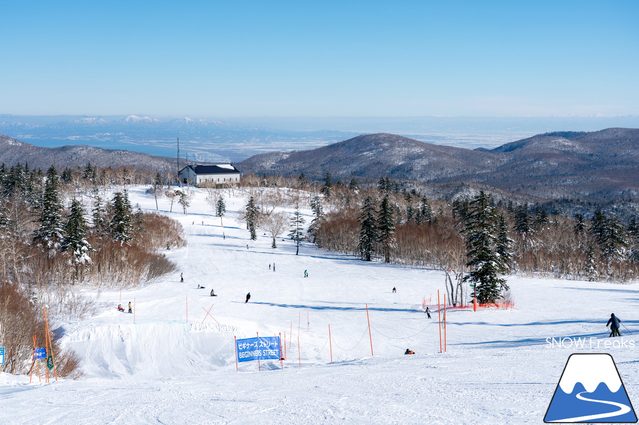 札幌国際スキー場｜北海道最高峰・旭岳も見えた！これ以上はなかなか無い、澄み渡る青空に恵まれた１月最後の日曜日。